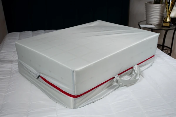 Матрас противопролежневый "ОртоПрол" с наматрасником 005МП